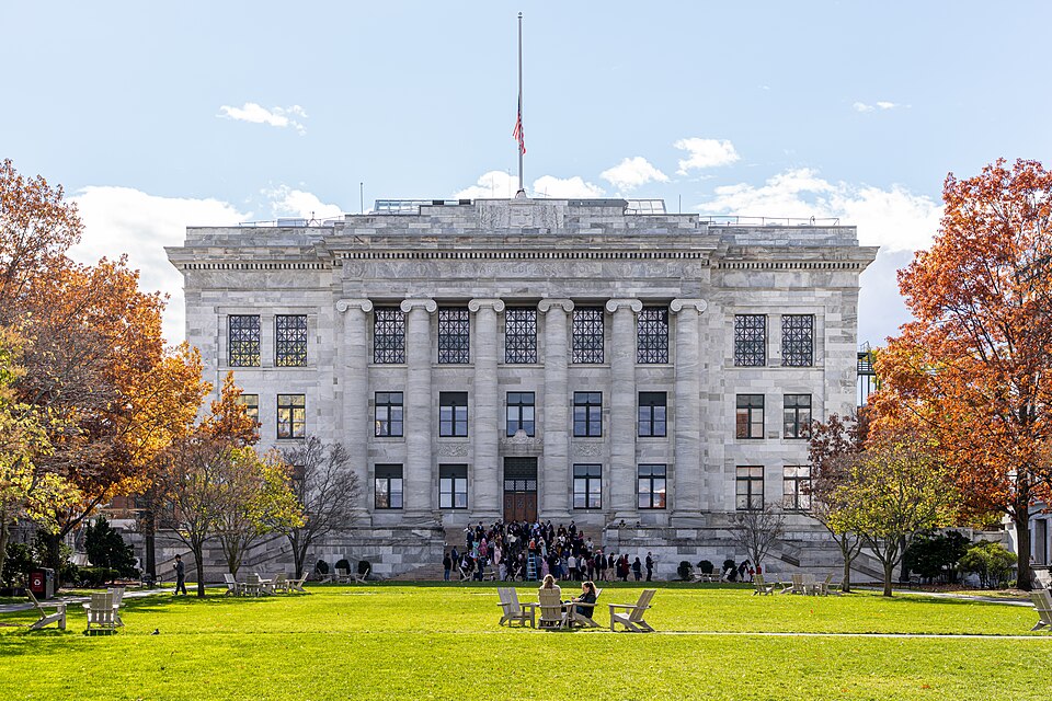 Cinco hábitos dos estudantes mais brilhantes, conforme revelado por professores de Harvard