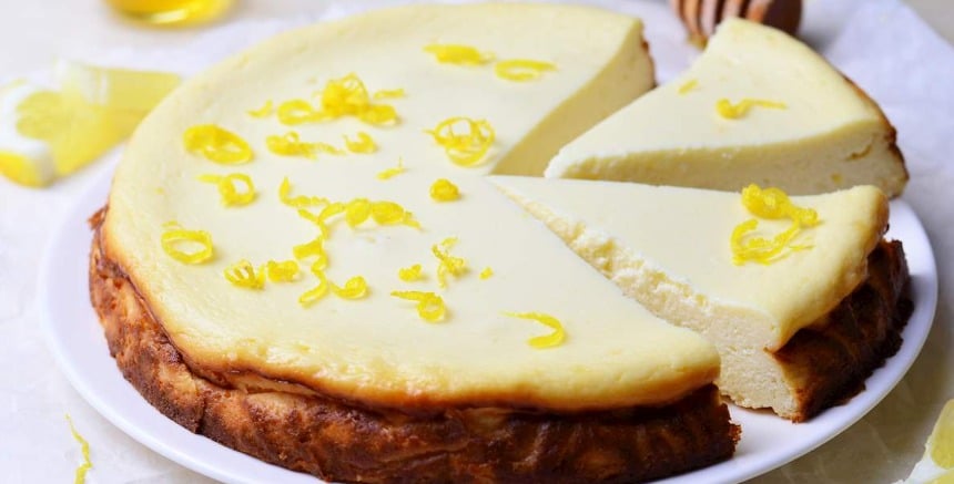 Doce grego de queijo conquista o título de melhor sobremesa do planeta, superando torta de ricota e cheesecake