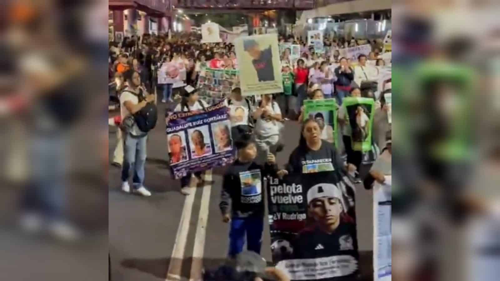 Parentes de desaparecidos aproveitam a Copa para destacar a crise humanitária no México