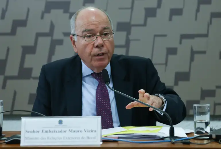 Mauro Vieira responde ao aumento de tarifas e critica declarações de Rubio como “arrogantes e desrespeitosas