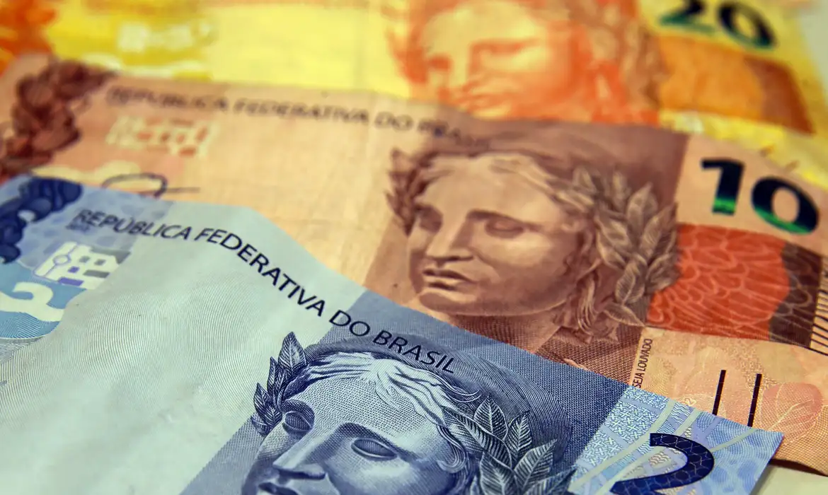 INSS anuncia possibilidade de elevação de até 15% nos benefícios de aposentadorias e pensões