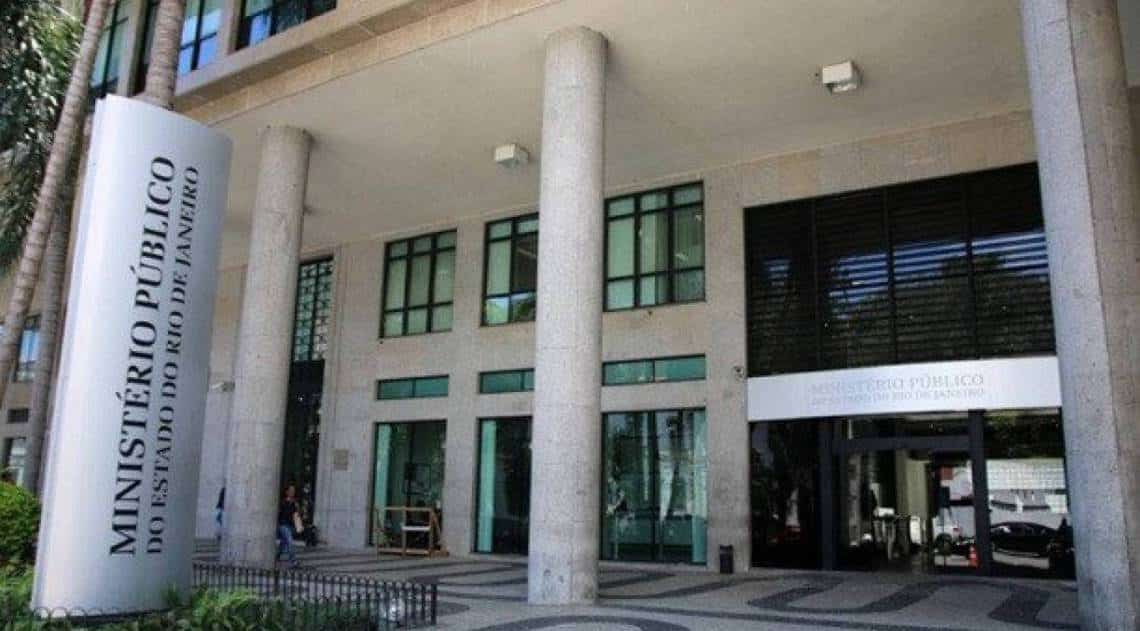 Ex-sacerdote é sentenciado por ordenar que enteado “buscasse o Pai Celestial