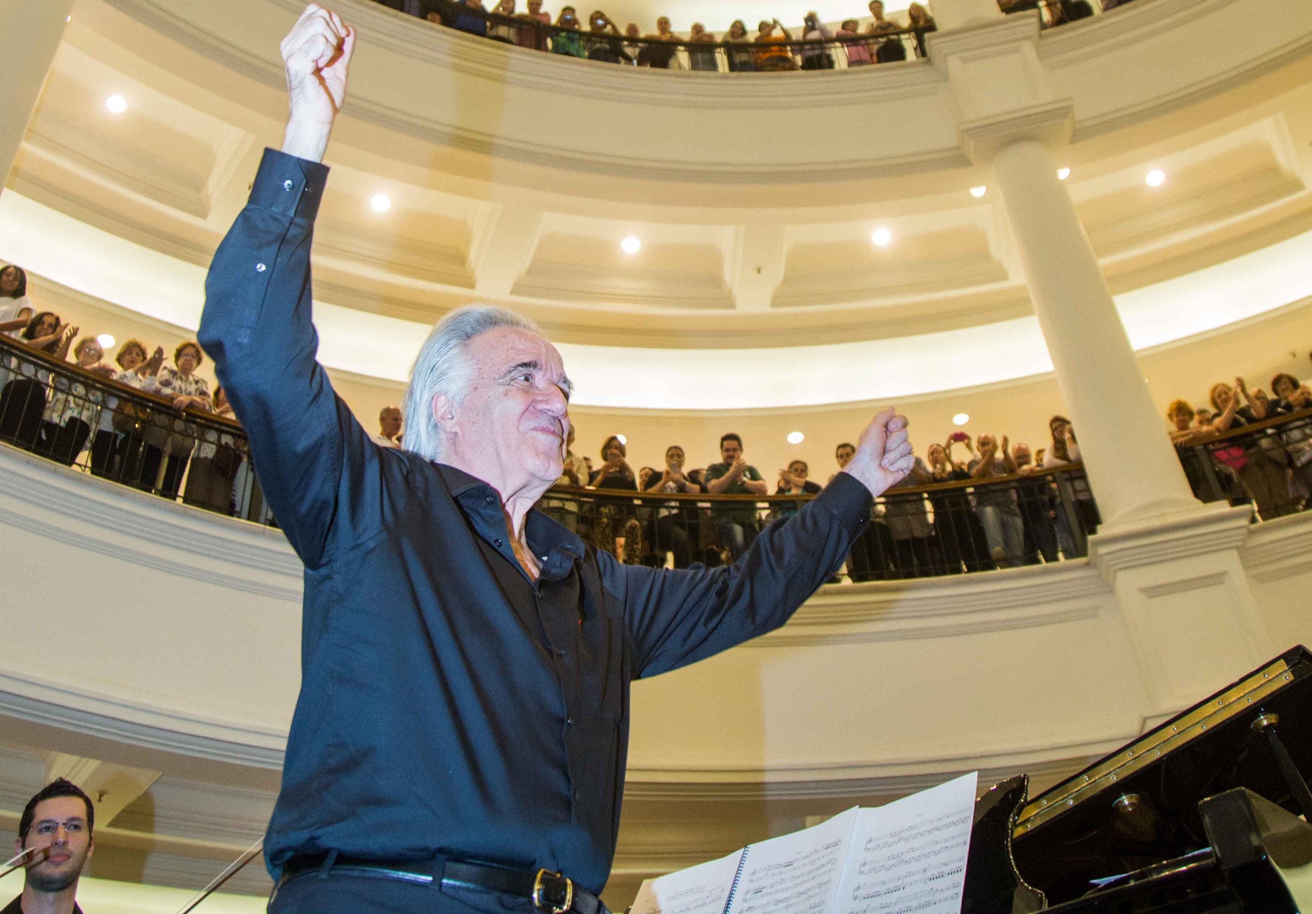 Pátio Higienópolis apresenta concerto gratuito sob regência do Maestro João Carlos Martins e Bachiana Filarmônica SESI-SP