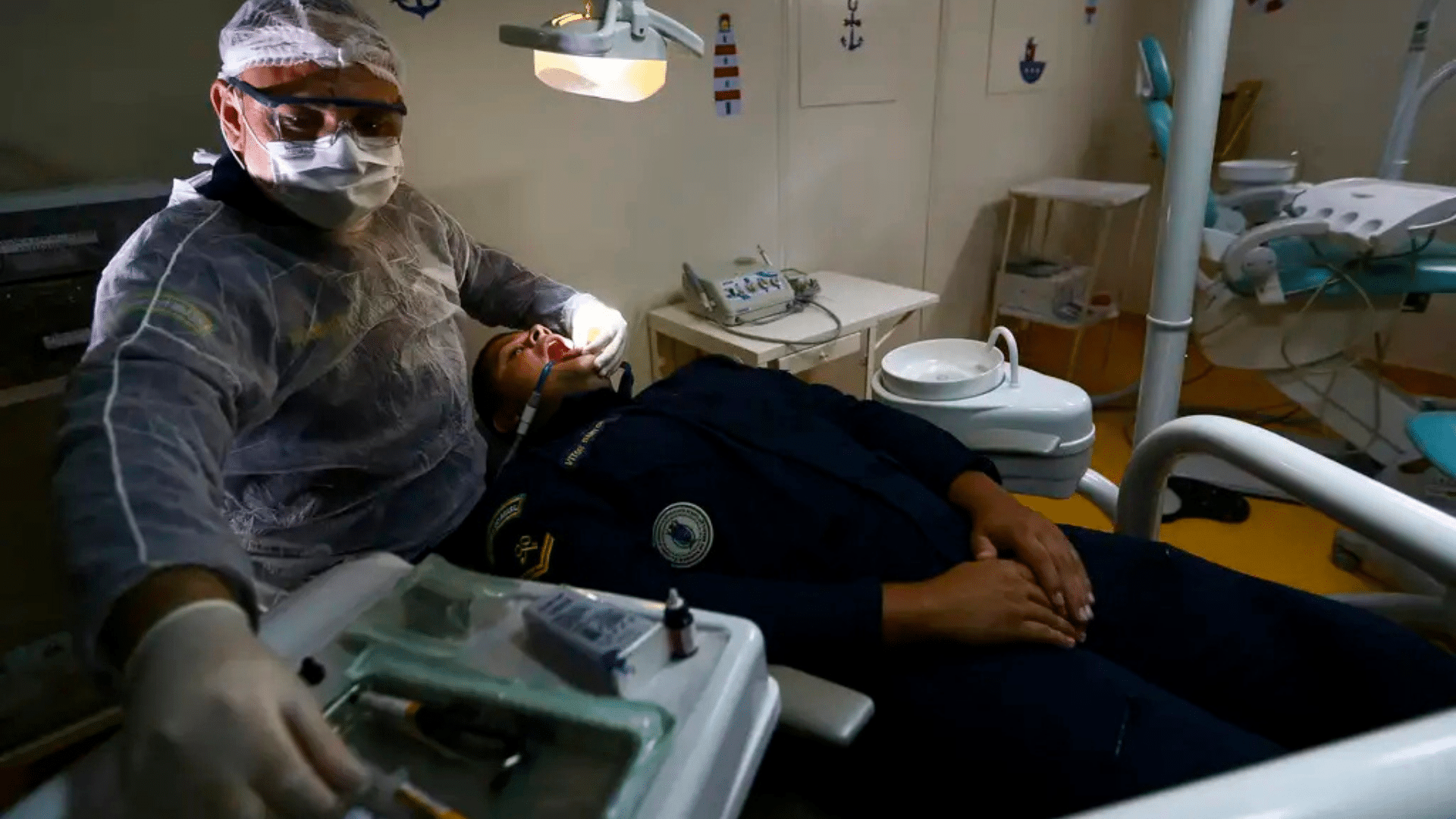 Impacto da cirurgia bariátrica nos dentes: Experiência de repórter revela preocupações sobre a saúde bucal