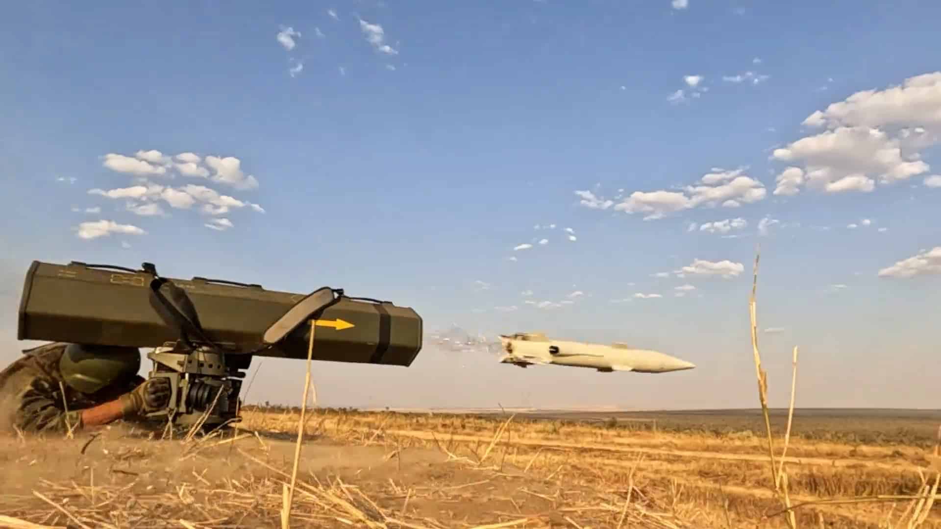 Forças Armadas adquirem nova remessa de míssil estratégico brasileiro desenvolvido pela SIATT