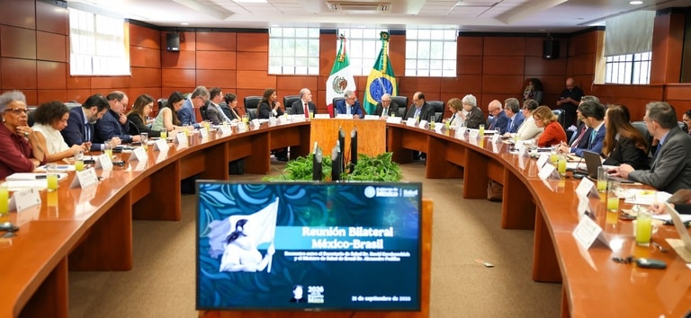 Padilha visita o México em busca de uma colaboração inovadora na área da saúde